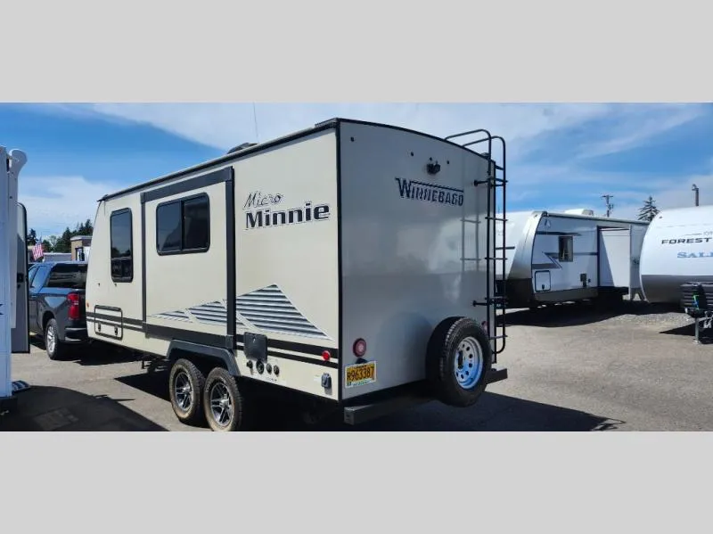 2020 Winnebago Micro Minnie 2108DS - Photo 3