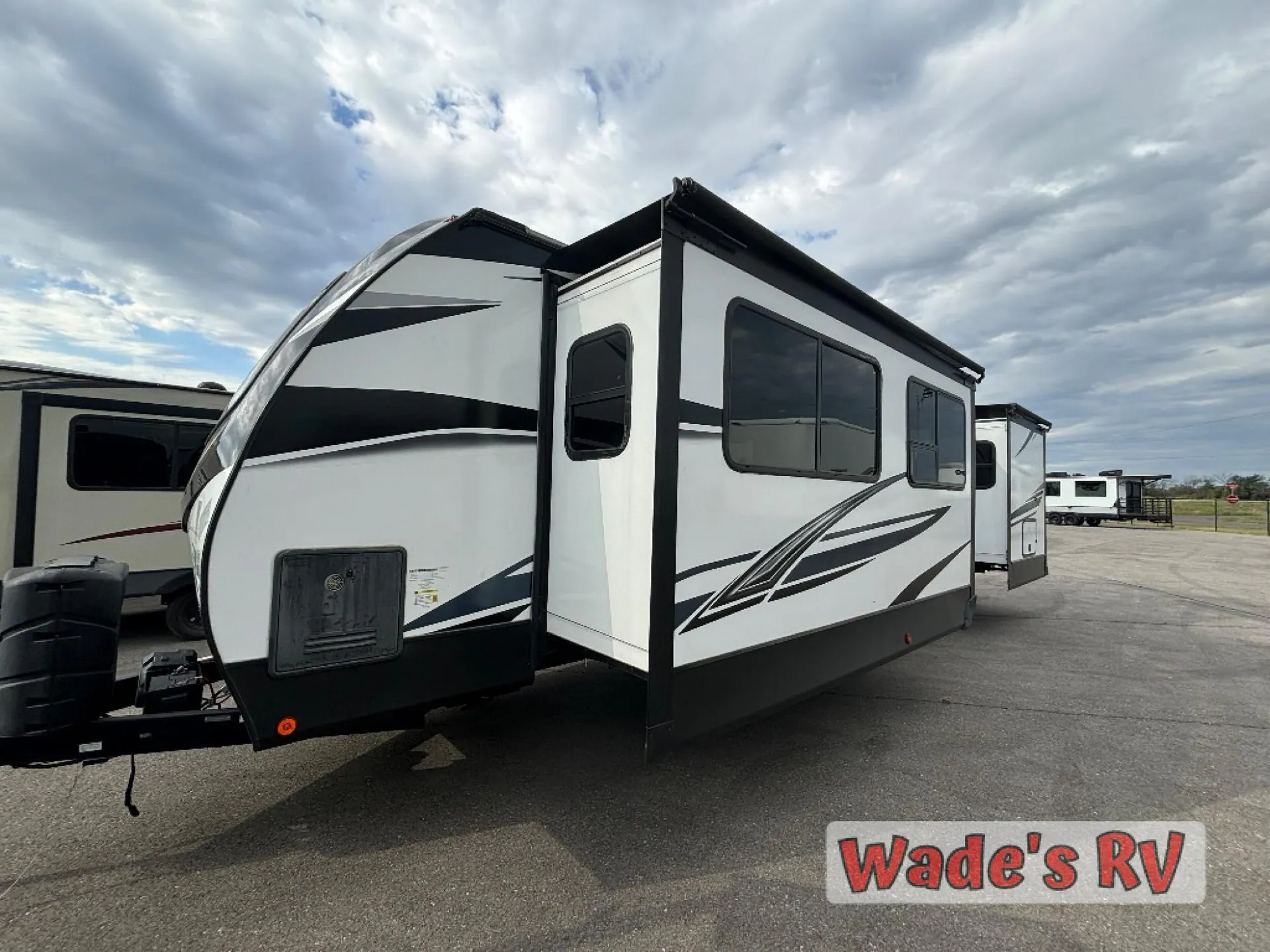 2023 Dutchmen Atlas 2912FK - Photo 4