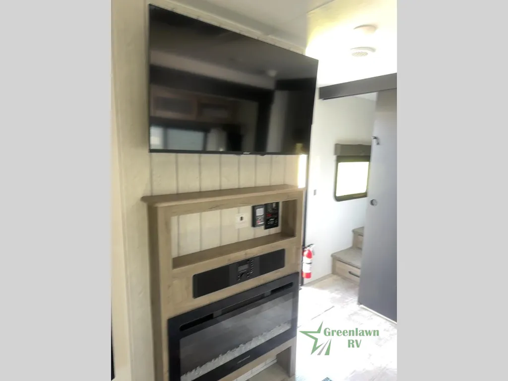 2025 Palomino Puma 337BH, Photos photo 36