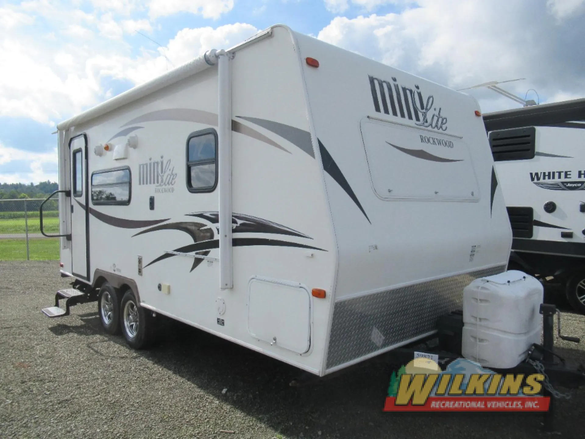 2014 Forest River Rockwood Mini Lite 2109S - Photo 2