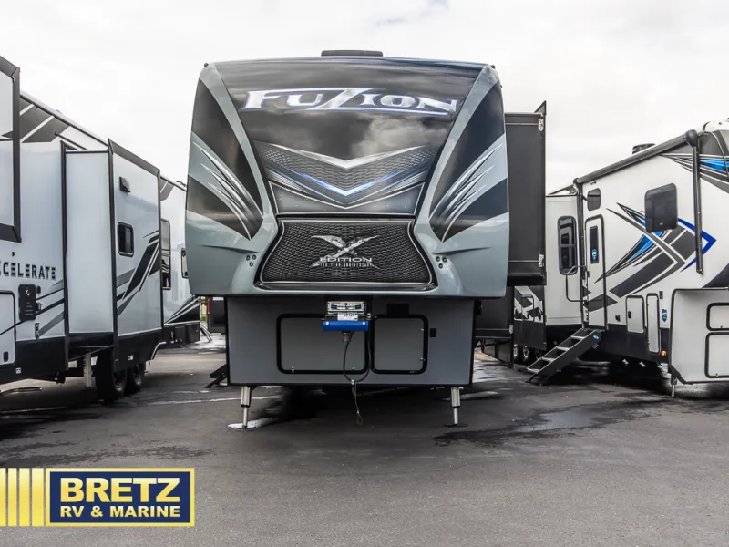 2017 Keystone Fuzion 369 - Photo 3