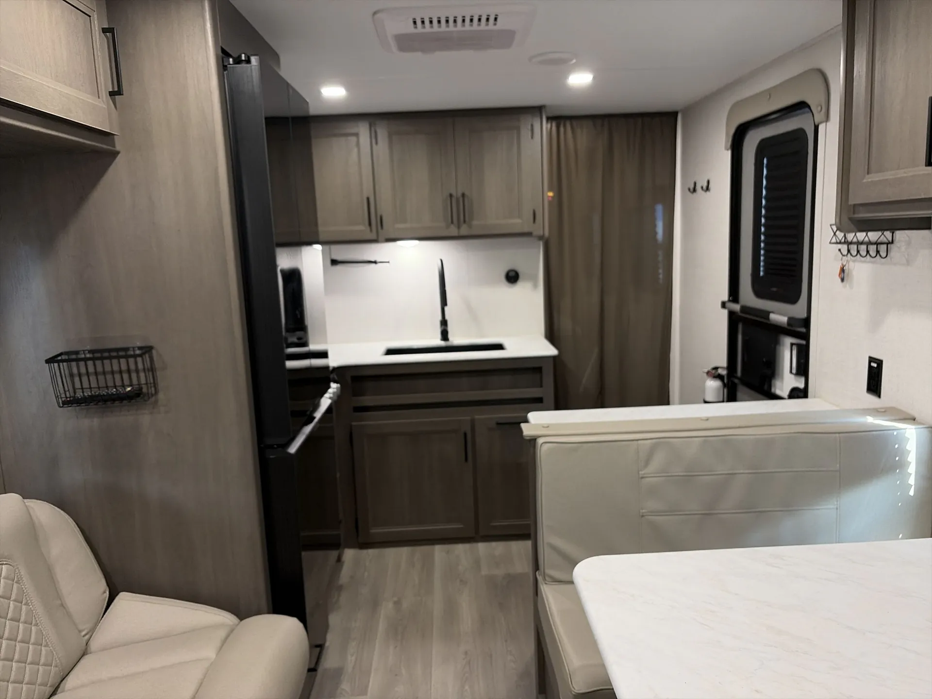 2025 Grand Design Transcend Xplor 24BHX — living area main