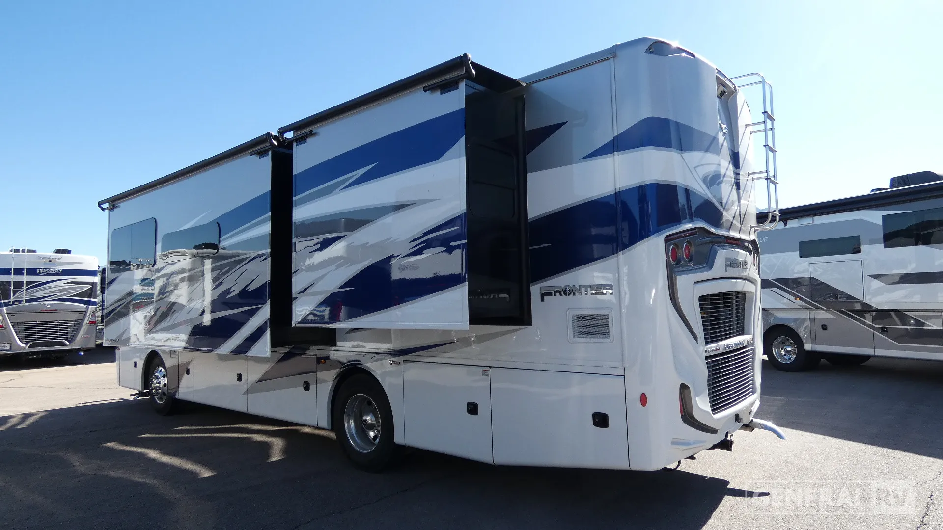 2026 Fleetwood Frontier 33TL - Photo 4