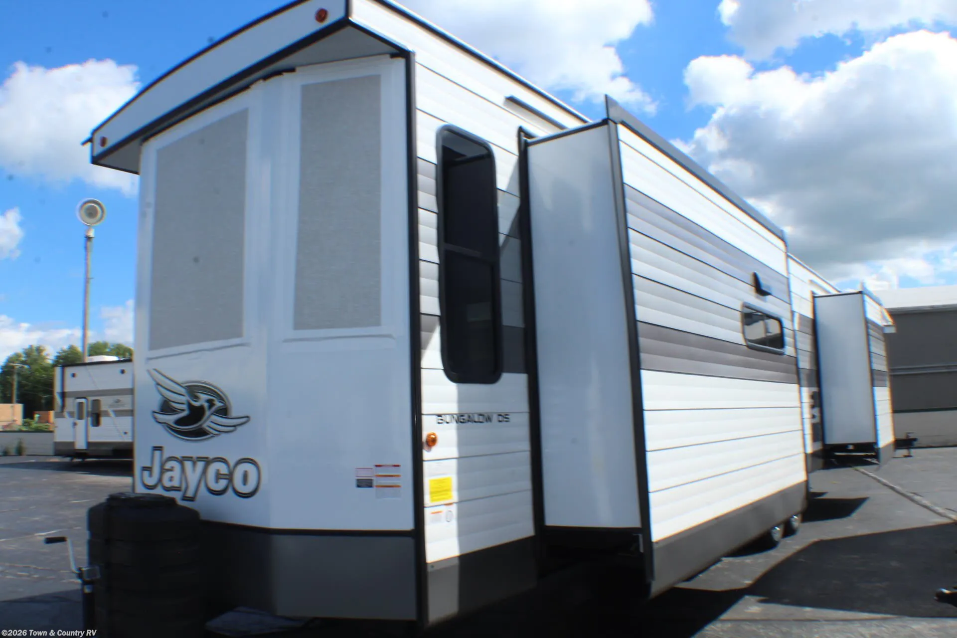 2027 Jayco Jay Flight Bungalow 401FLTS - Photo 2