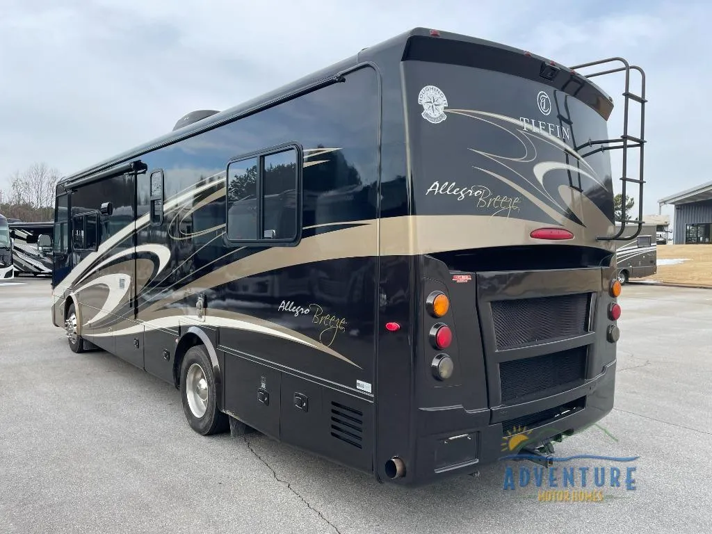 2015 Tiffin Allegro Breeze 32 BR - Photo 2