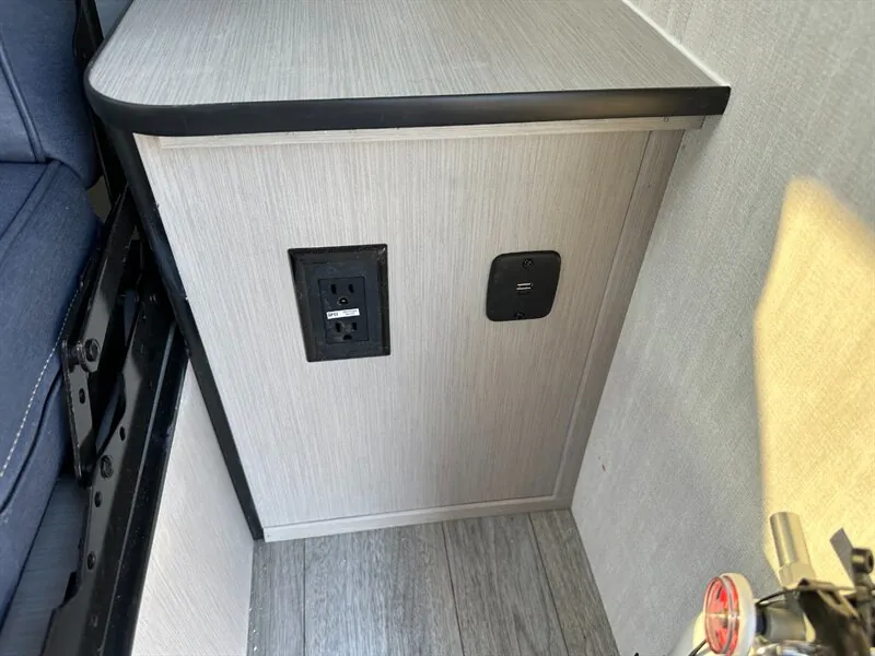 2026 Coachmen Apex Nano 186BH, Photos photo 23