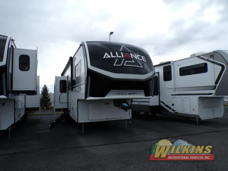 2026 Alliance RV Valor 32A10 - Photo 2