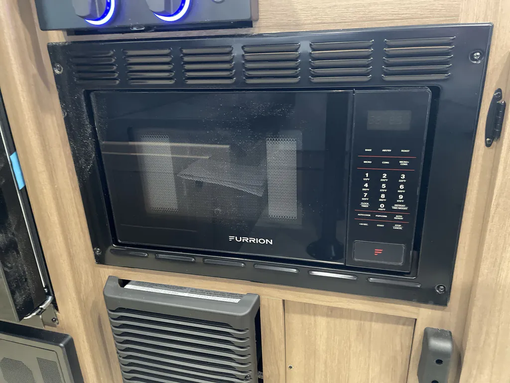 2026 Coachmen Apex Nano 186BH, Photos photo 11