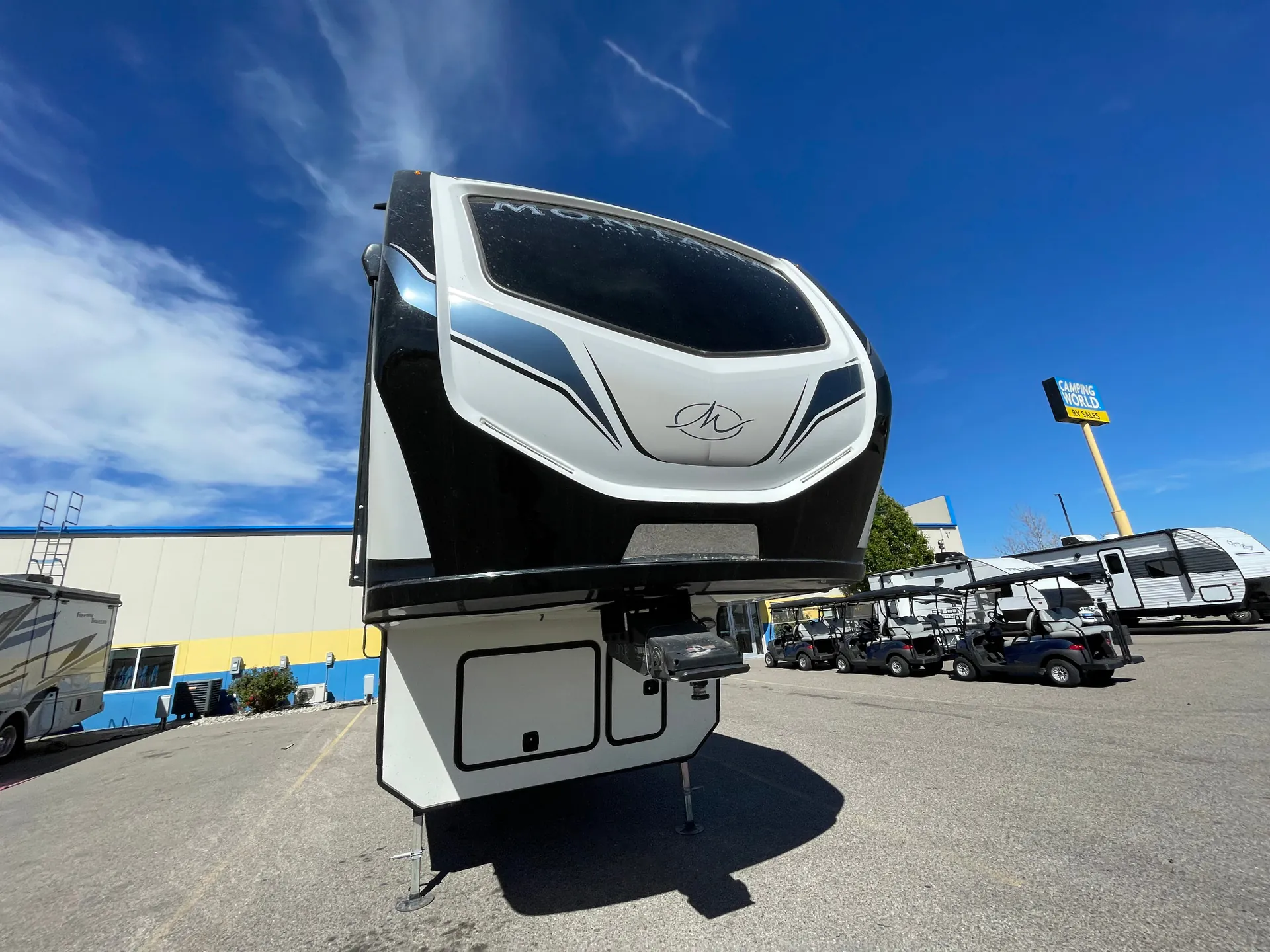 2023 Keystone Montana High Country 335BH - Photo 2