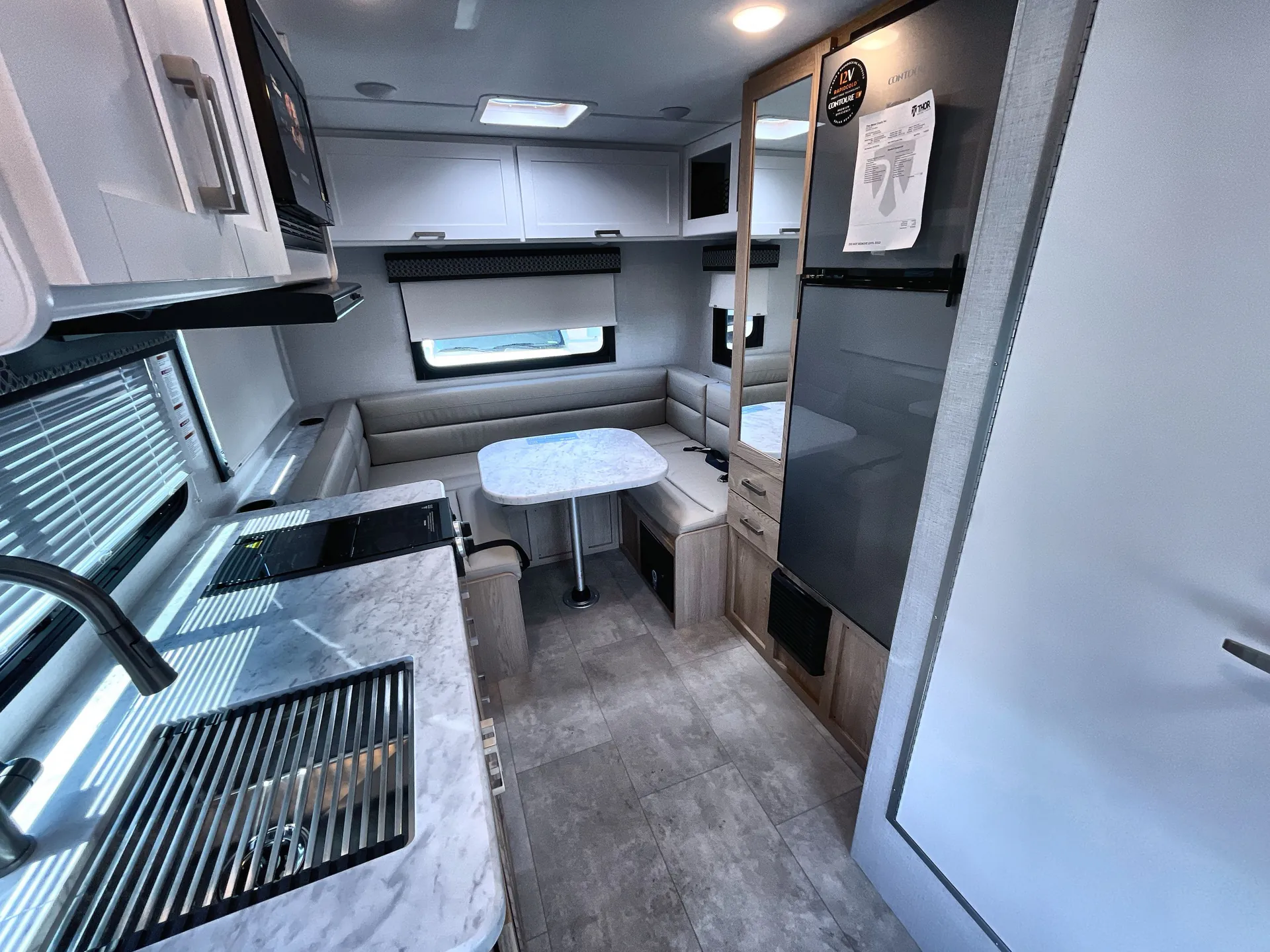 2026 Thor Motor Coach Freedom Elite 19HE - Photo 3