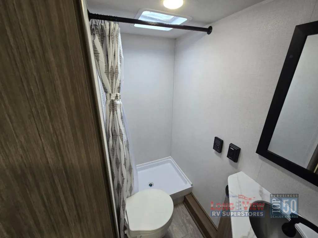 2027 Forest River Wildwood FSX 178BH, Photos photo 9