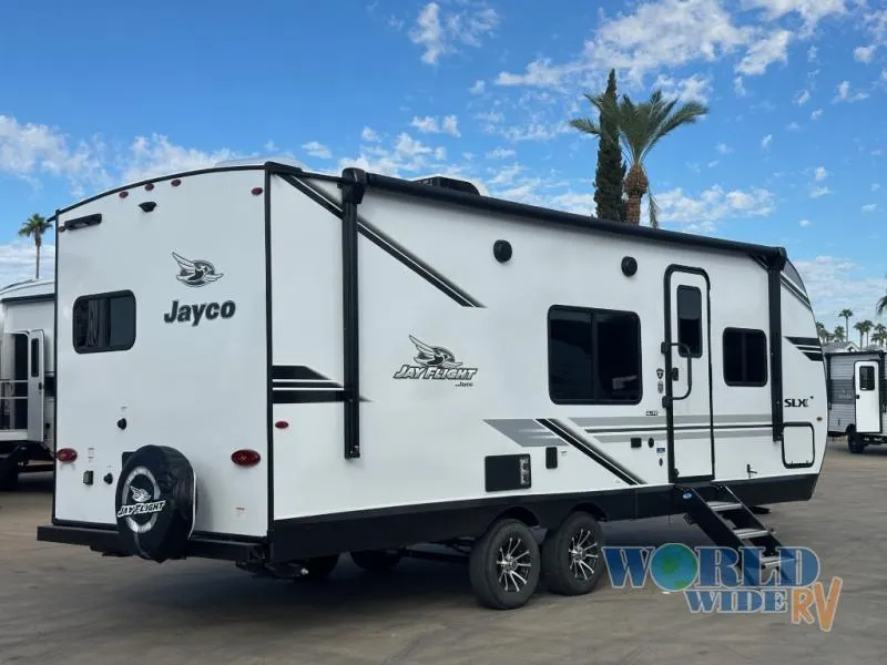 2026 Jayco Jay Flight SLX 225MLSW - Photo 3