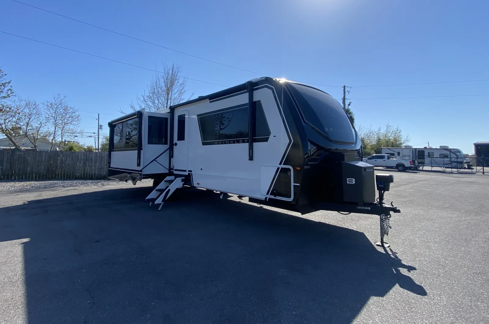 2026 Brinkley Model Z 297 - Photo 2