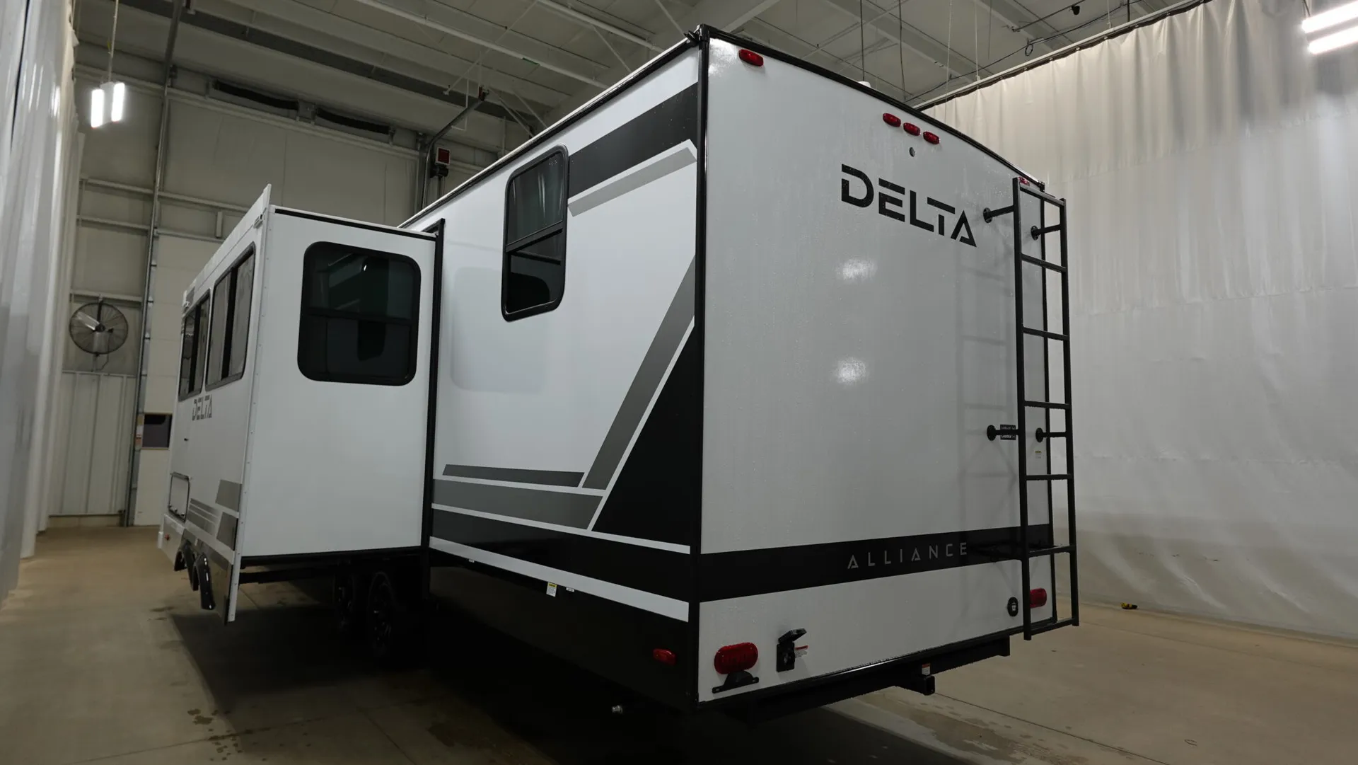 2026 Alliance RV Delta 281BH - Photo 4