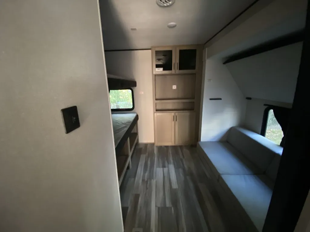 2026 Jayco Jay Flight SLX 321BDS, Photos photo 13
