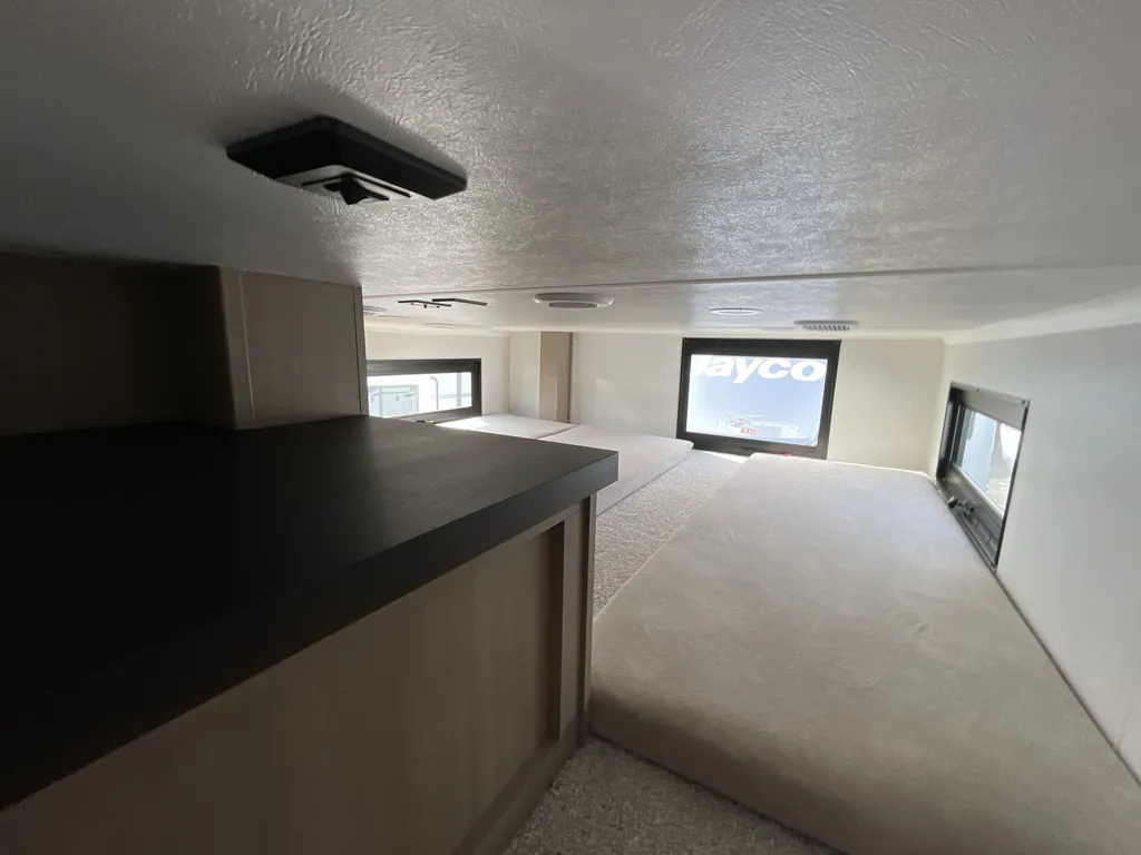 2027 Highland Ridge Open Range 3X 390TBS, Photos photo 12