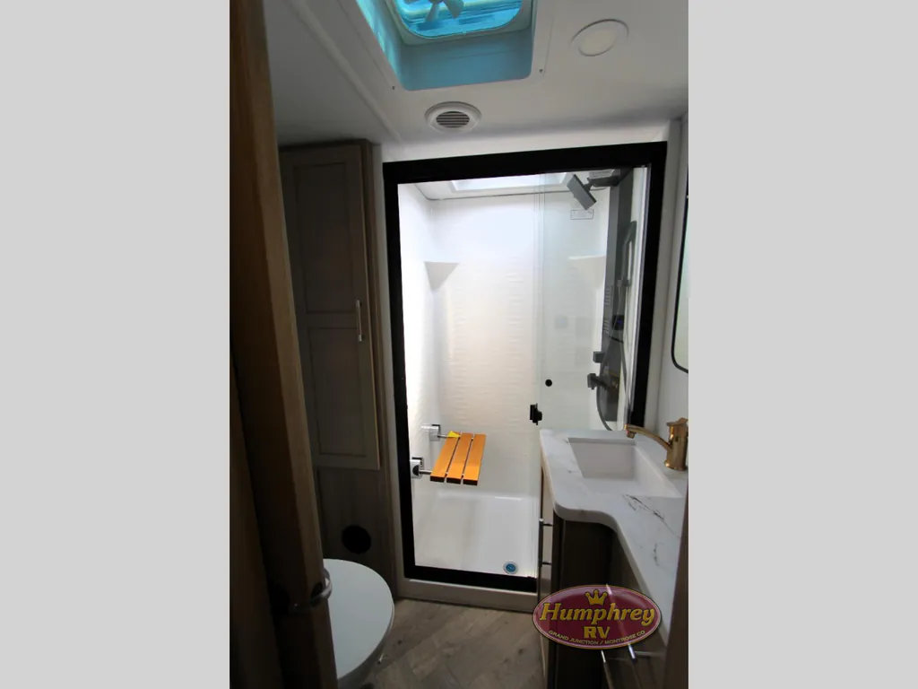 2025 Keystone Raptor 415, Photos photo 26