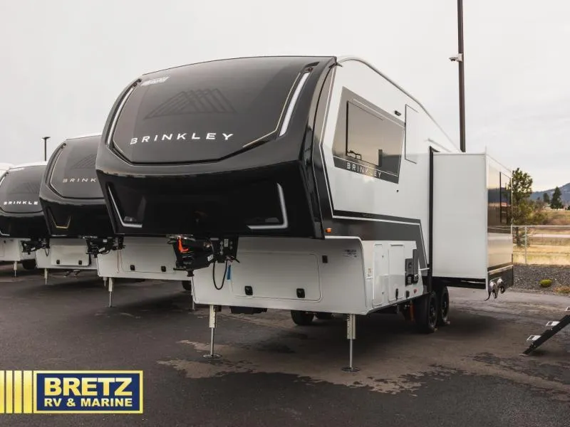 2026 Brinkley Model Z 2670 - Photo 4