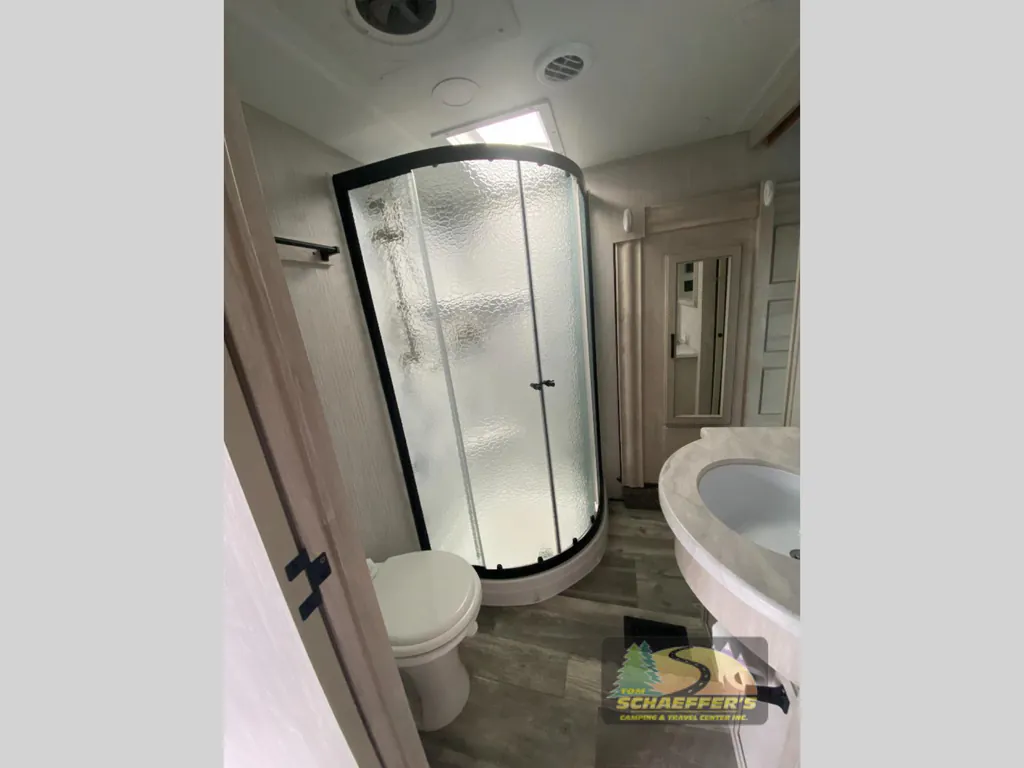 2023 Forest River Sandpiper 3330BH, Photos photo 9