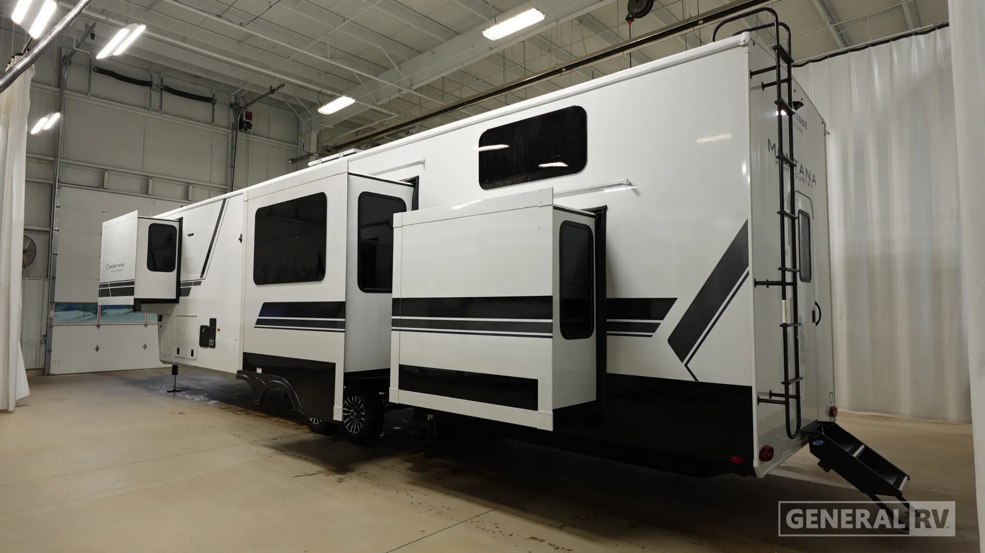 2027 Keystone Montana High Country 391TB - Photo 4