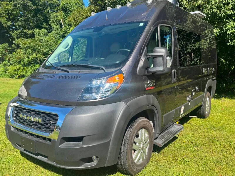 2022 Thor Motor Coach Rize 18M - Photo 4