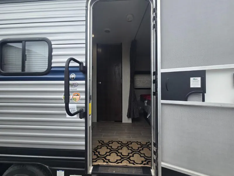 2020 Forest River Cherokee Grey Wolf 20RDSE - Photo 4