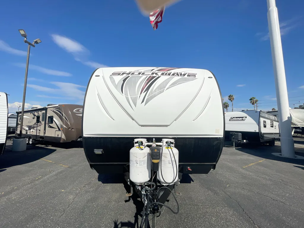 2018 Forest River Shockwave 27RQGDX, Photos photo 4