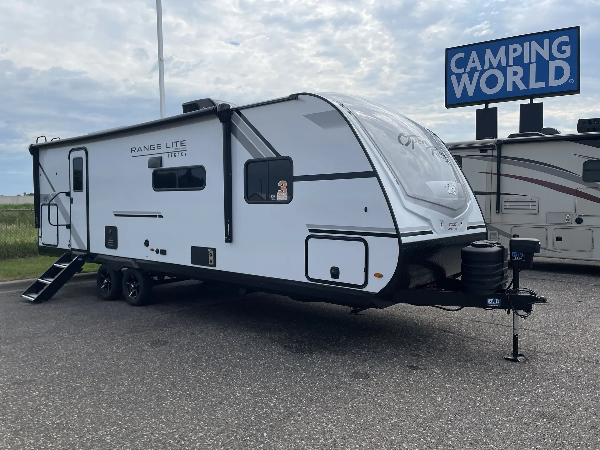 2027 Highland Ridge Range Lite 250RBL dealer photo 1 from Camping World
