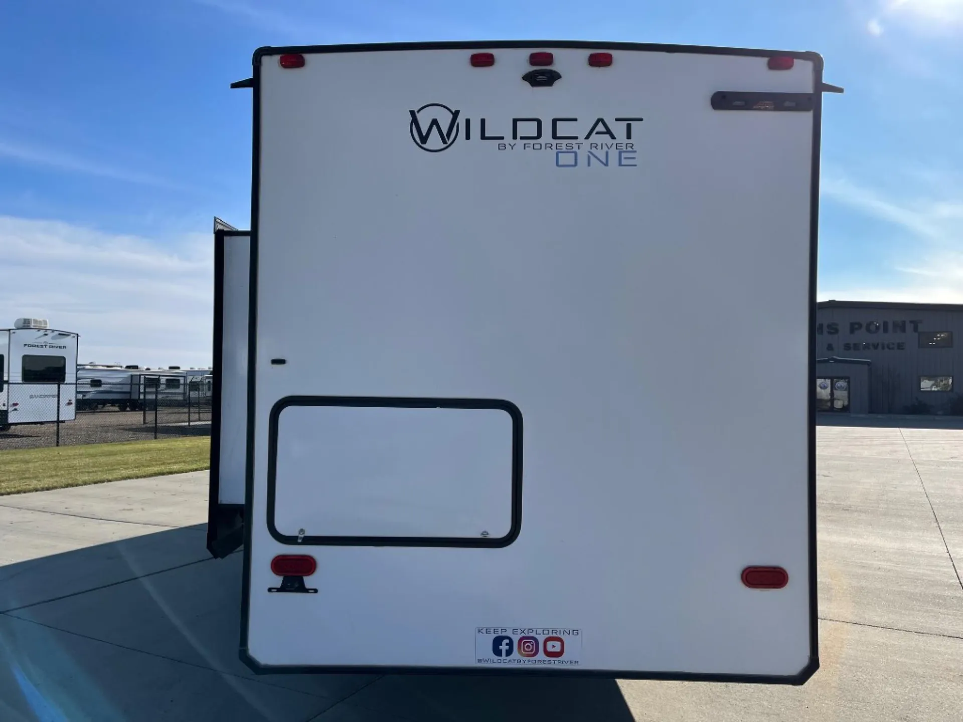 2023 Forest River Wildcat 28BH — Photo 6