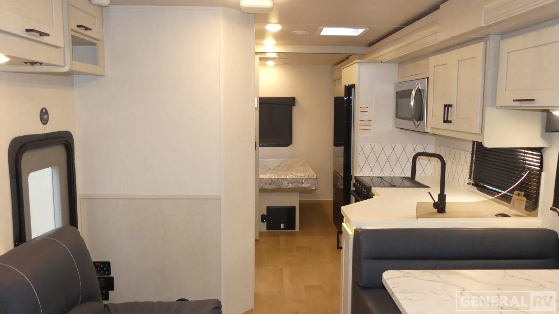 2026 NeXus RV Rebel 30R - Photo 3