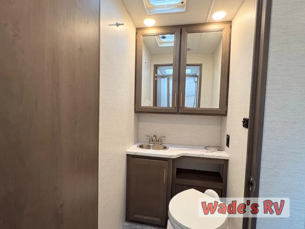 2024 Thor Motor Coach Freedom Elite 28AE, Photos photo 22
