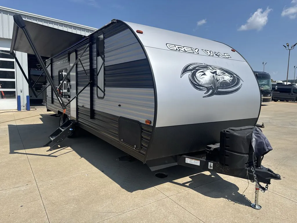 2021 Forest River Cherokee Grey Wolf 26RR dealer photo 1 from Blue Compass RV