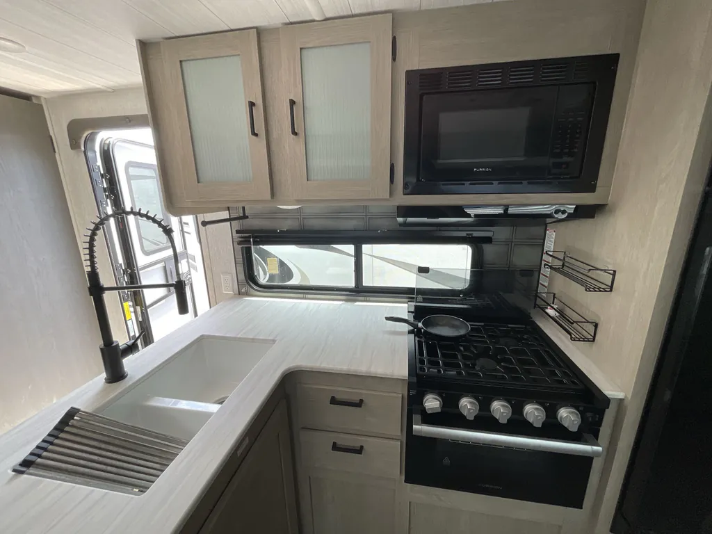 2024 Forest River Salem Cruise Lite 273QBXL, Photos photo 10