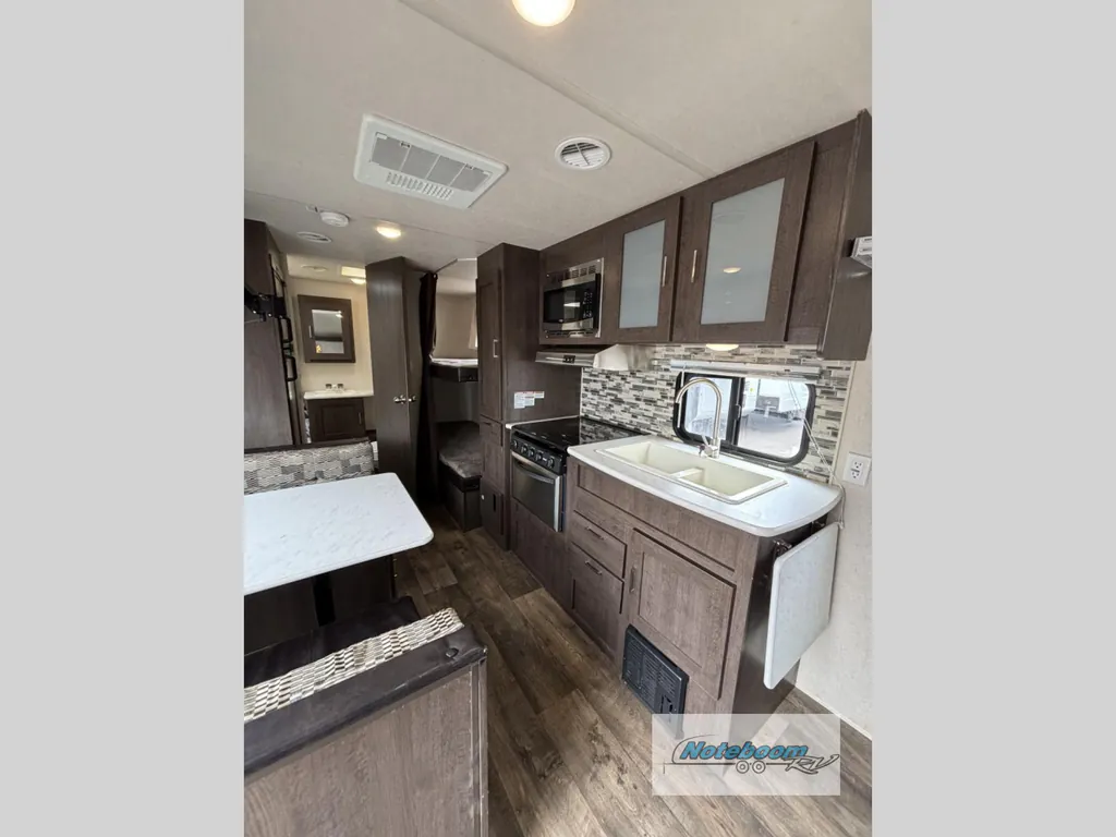 2019 Forest River Wildwood X-Lite 201BHXL, Photos photo 4