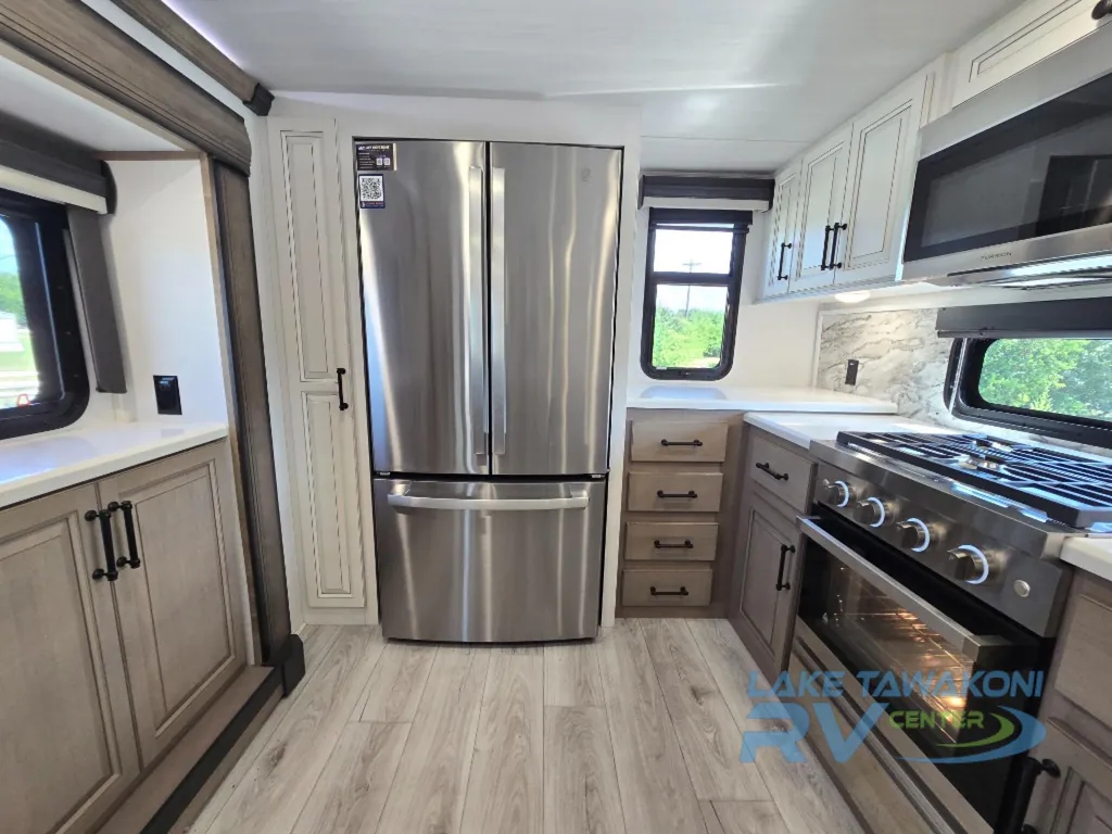 2024 Keystone Montana 3901RK, Photos photo 15