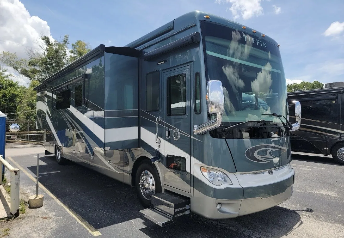 2018 Tiffin Allegro Bus 40 SP - Photo 2