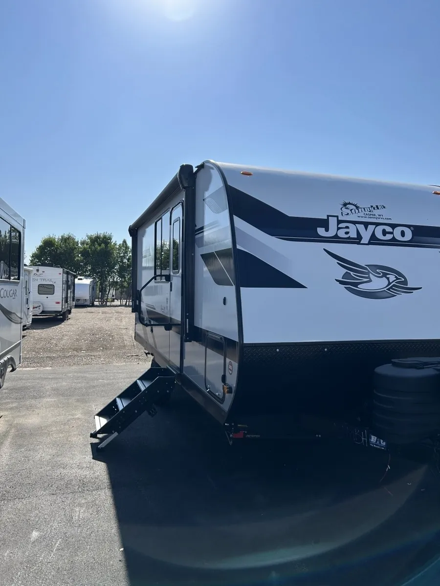 2025 Jayco Jay Feather Air 18MBH - Photo 2
