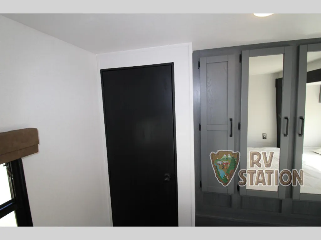 2027 Forest River Puma 32BHQS, Photos photo 52