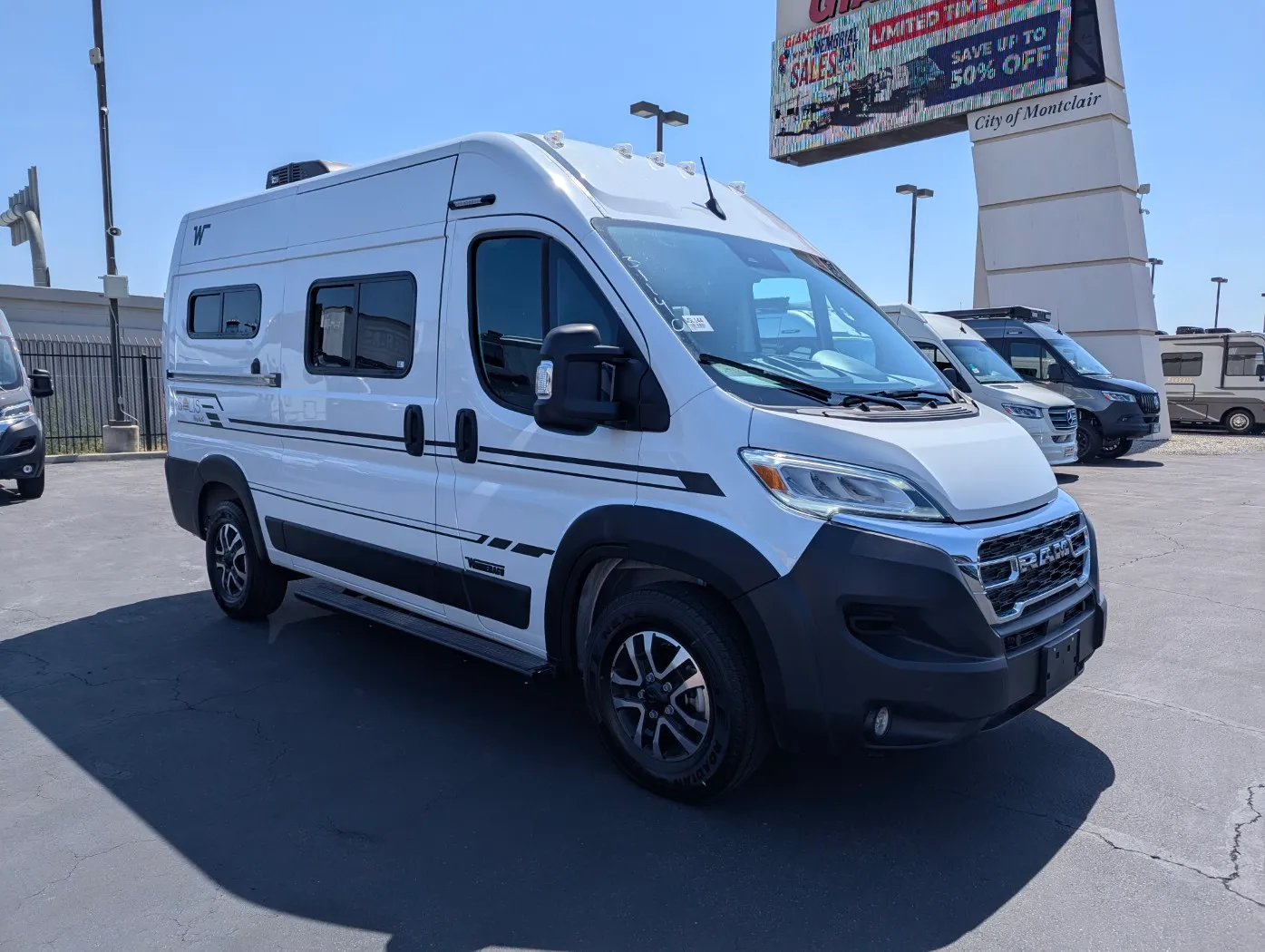 2026 Winnebago Solis Pocket 36A - Photo 2