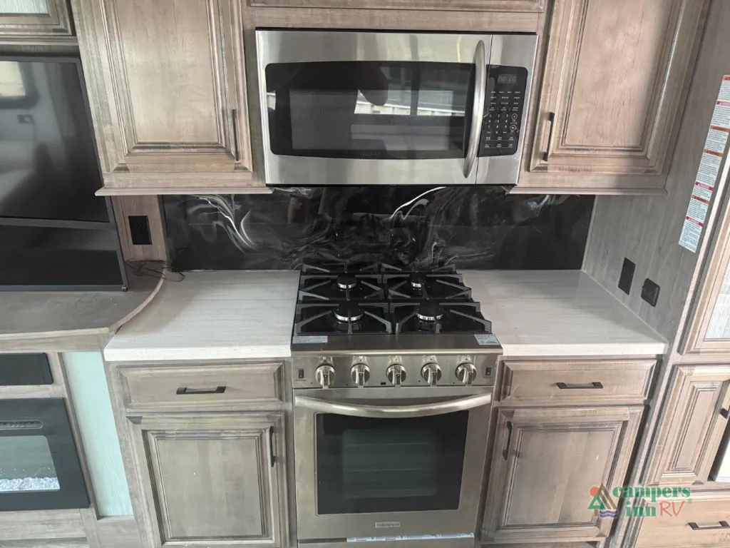 2020 Forest River Cedar Creek Champagne Edition 38EL, Photos photo 23