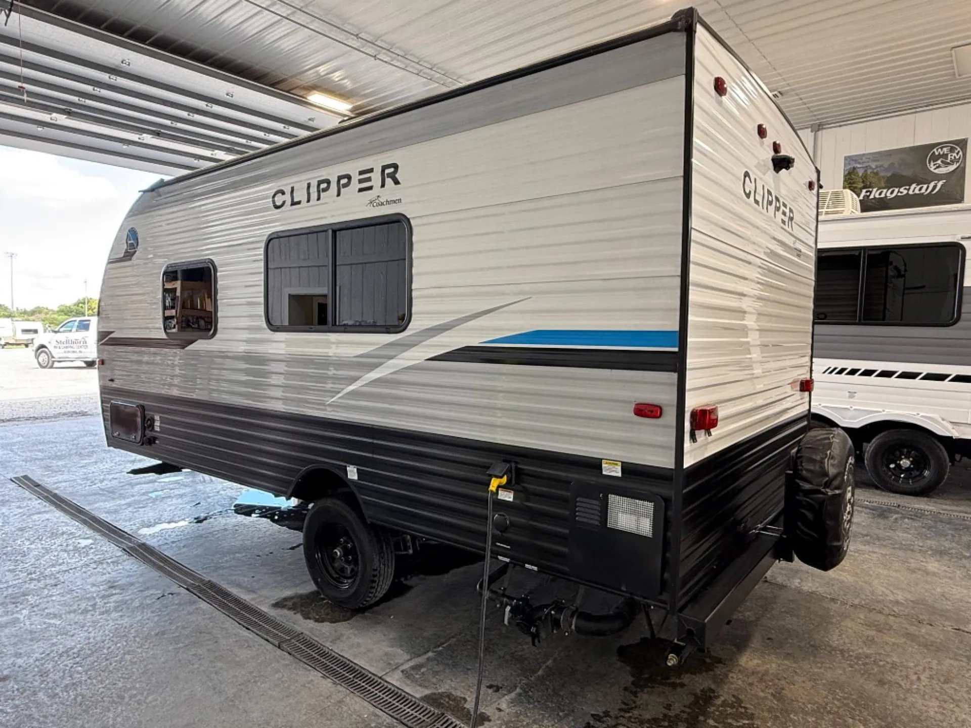 2023 Coachmen Clipper 18FQ - Photo 4
