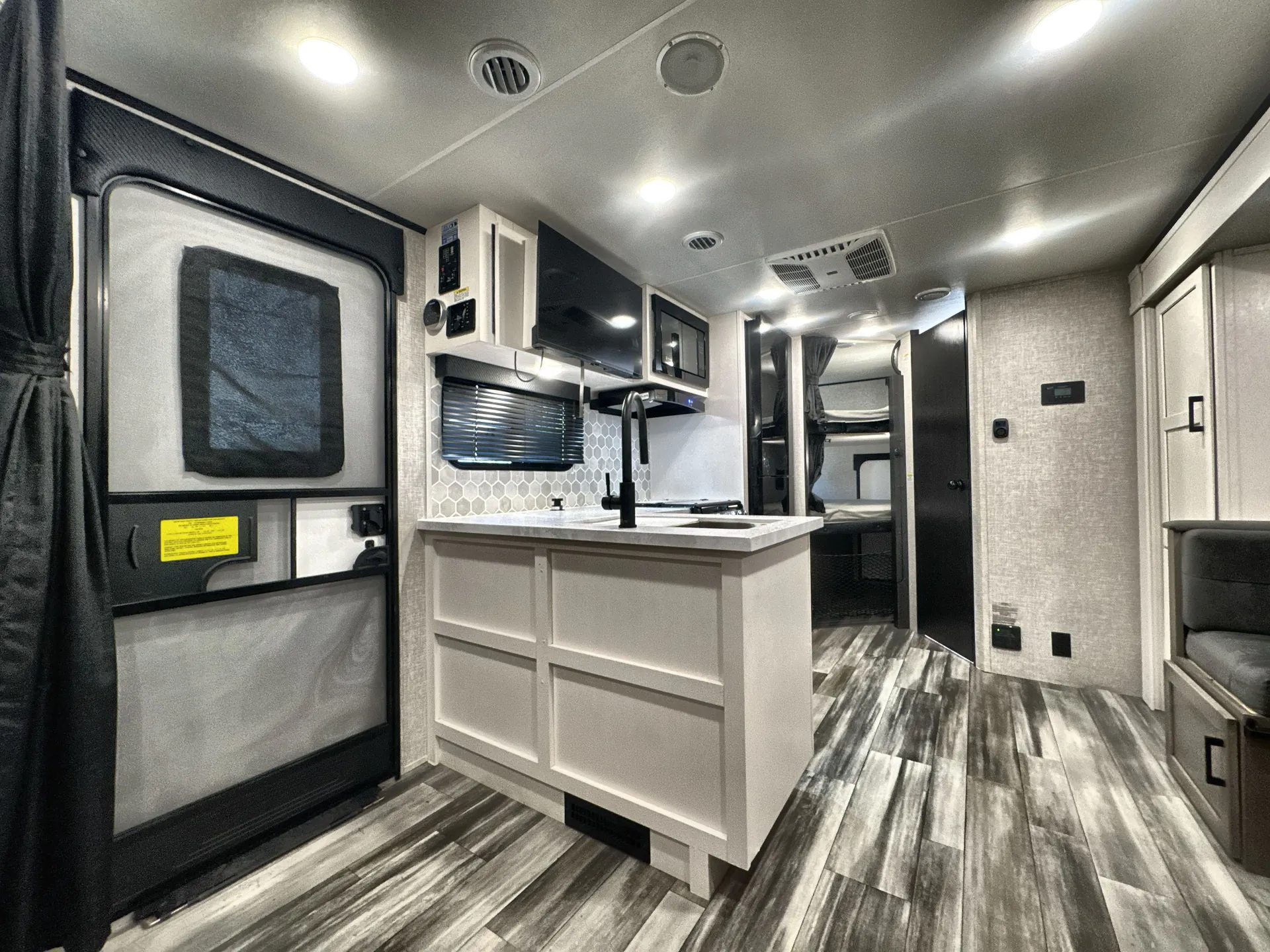 2025 Jayco Jay Feather 21MBH — living area main