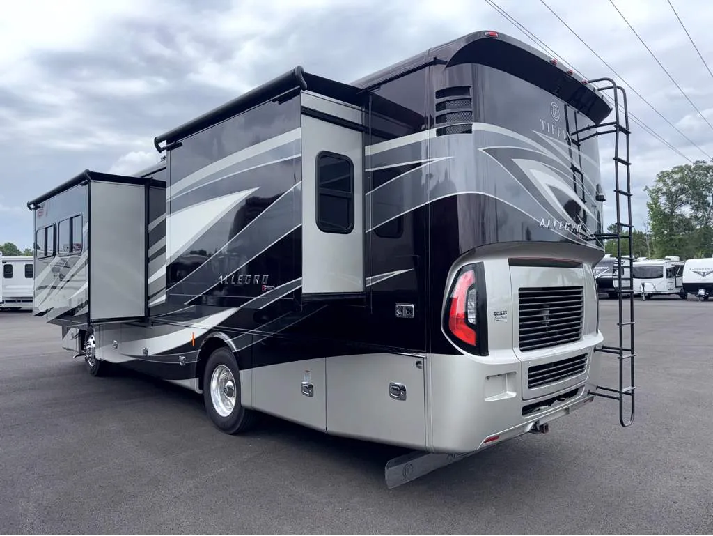 2018 Tiffin Allegro Red 33 AA - Photo 4