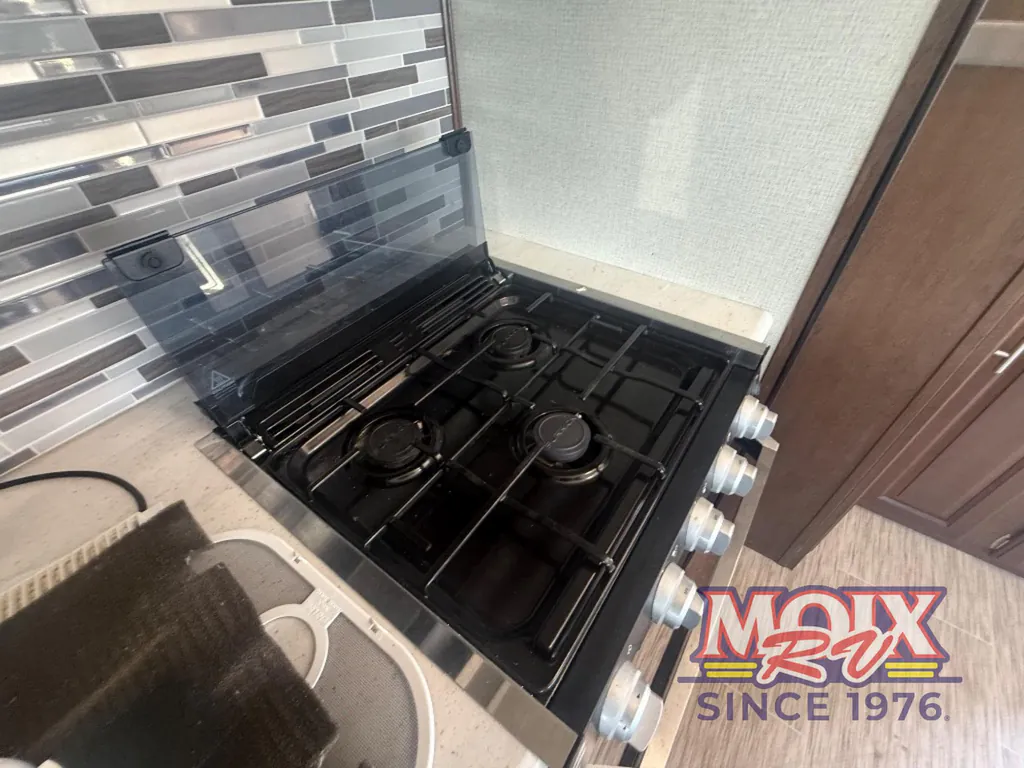 2019 Forest River Wildcat 383MB, Photos photo 15