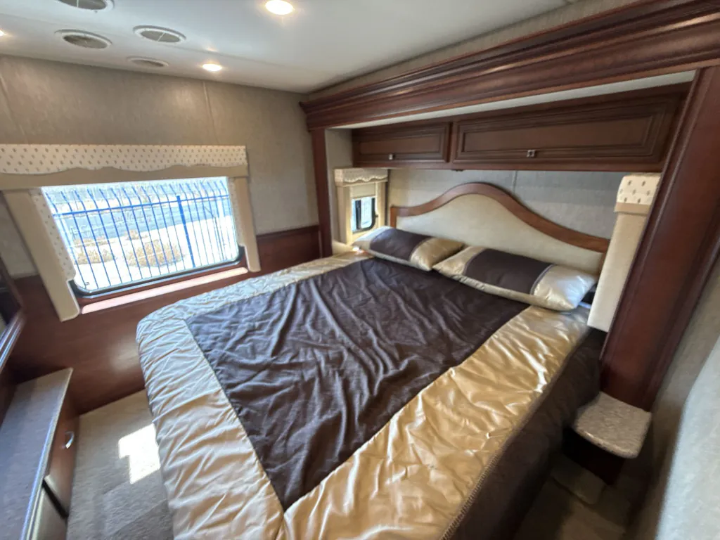 2016 Newmar Bay Star 3518, Photos photo 29