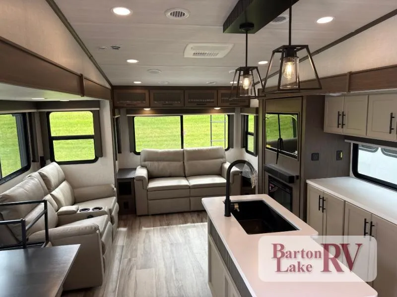 2027 Keystone RV Cougar Half-Ton 28RLI - Photo 4