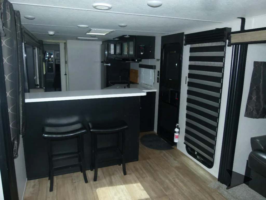2021 Forest River Cherokee 306MM, Photos photo 12