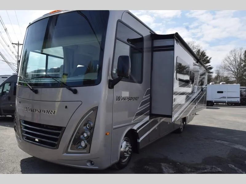 2025 Thor Motor Coach Windsport 29L - Photo 4