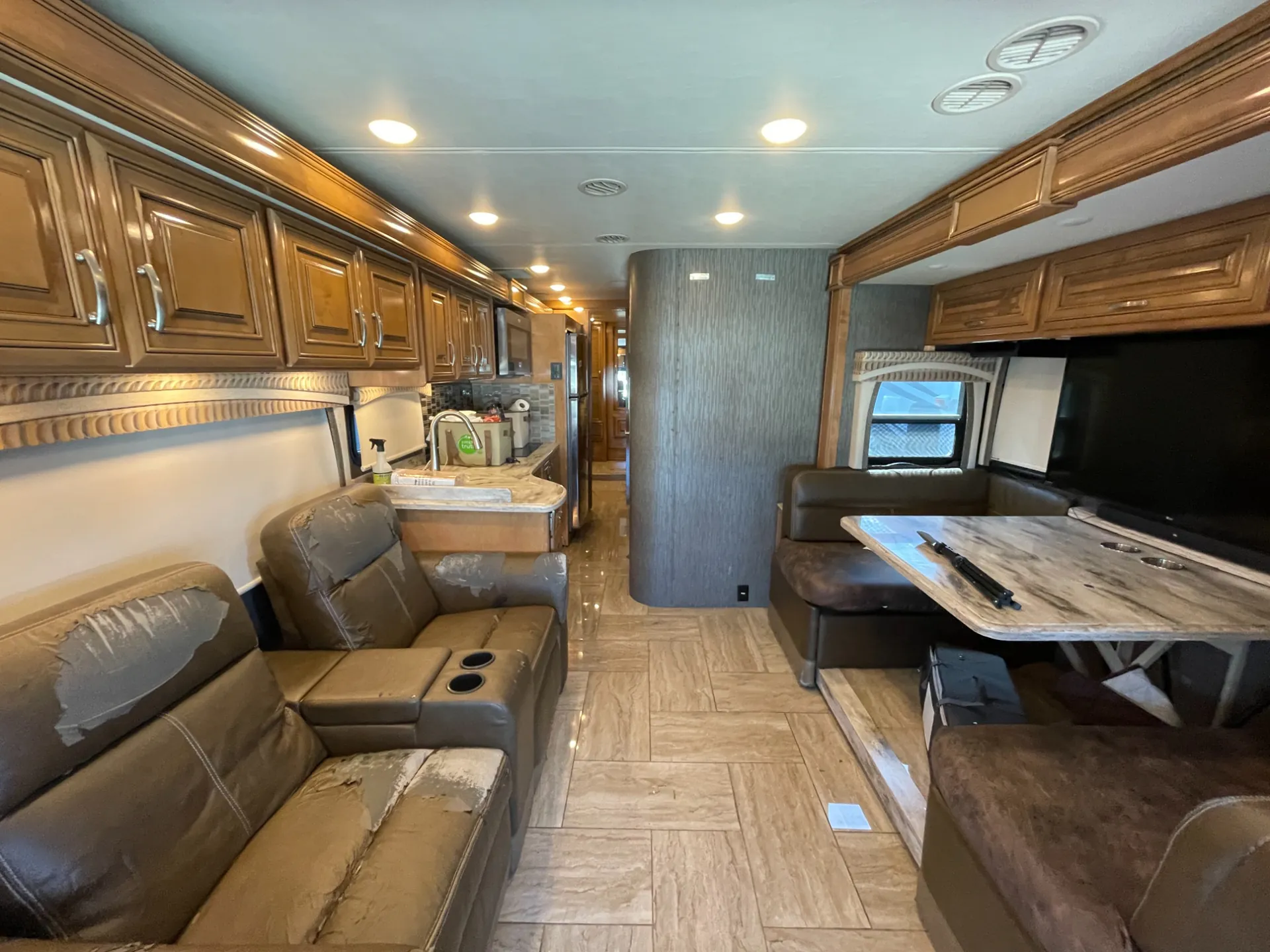 2019 Thor Motor Coach Aria 3401 - Photo 2