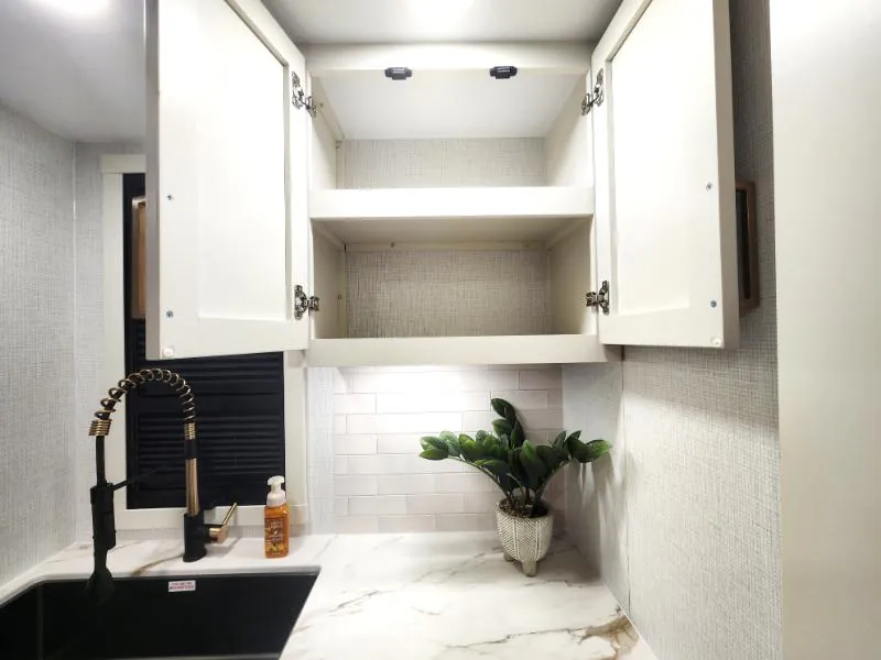 2026 Brinkley Model Ix 23X, Photos photo 9